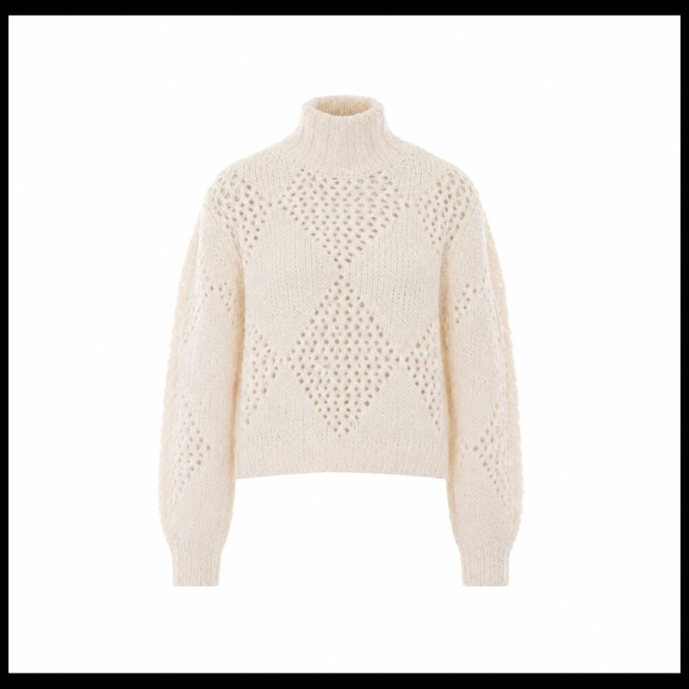 Ballantyne Women Diamond Intarsia Sweater